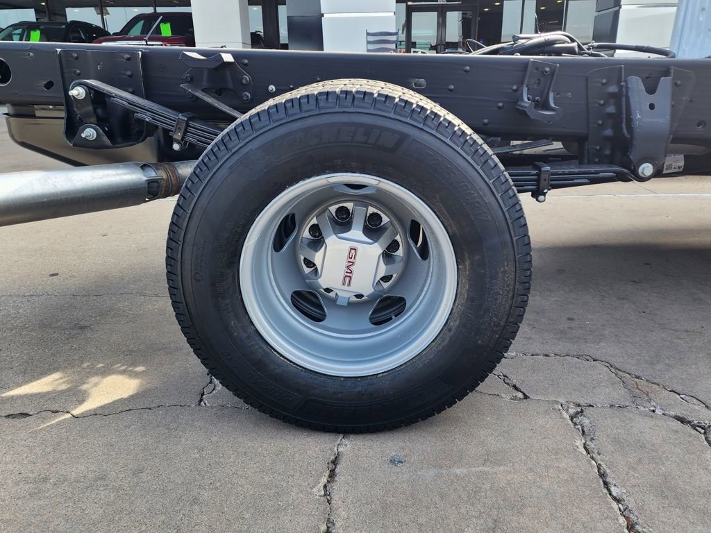 New 2026 GMC Sierra 3500 Pro w/ Convenience Package image 49