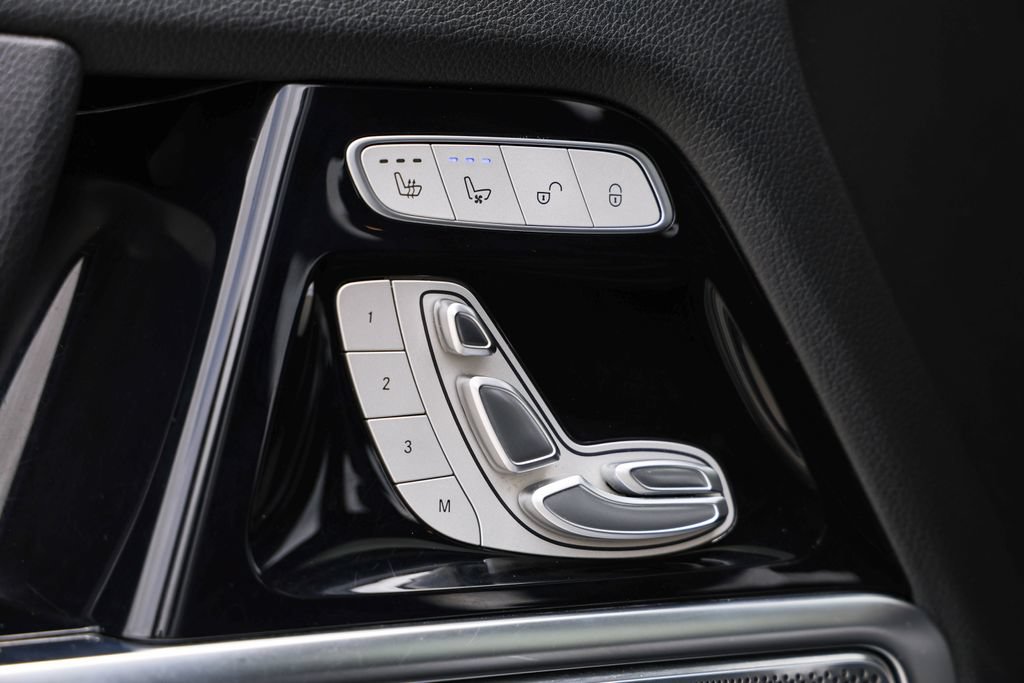 Used 2020 Mercedes-Benz G 550 w/ Seat Comfort Package image 16