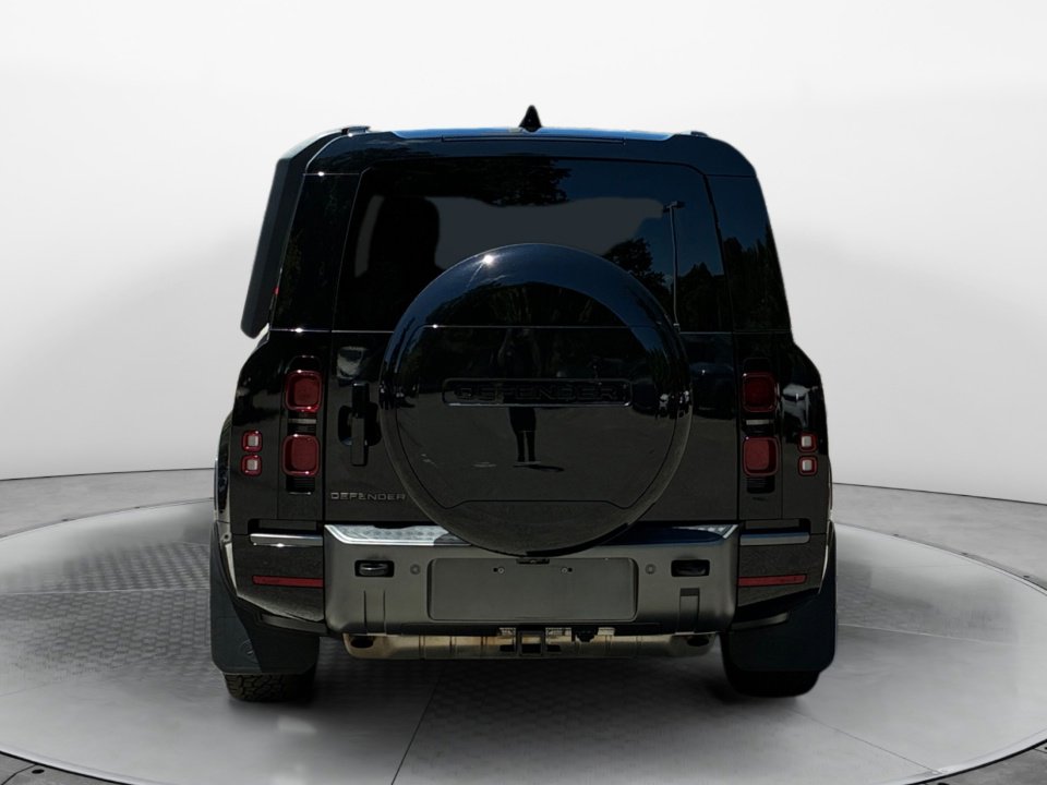 Used 2024 Land Rover Defender 130 Outbound AWD/4WD image 6