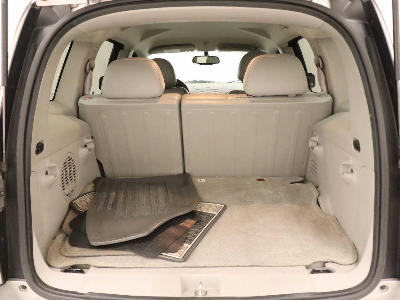 Used 2006 Chevrolet HHR LT w/ Preferred Equipment Group FWD image 17