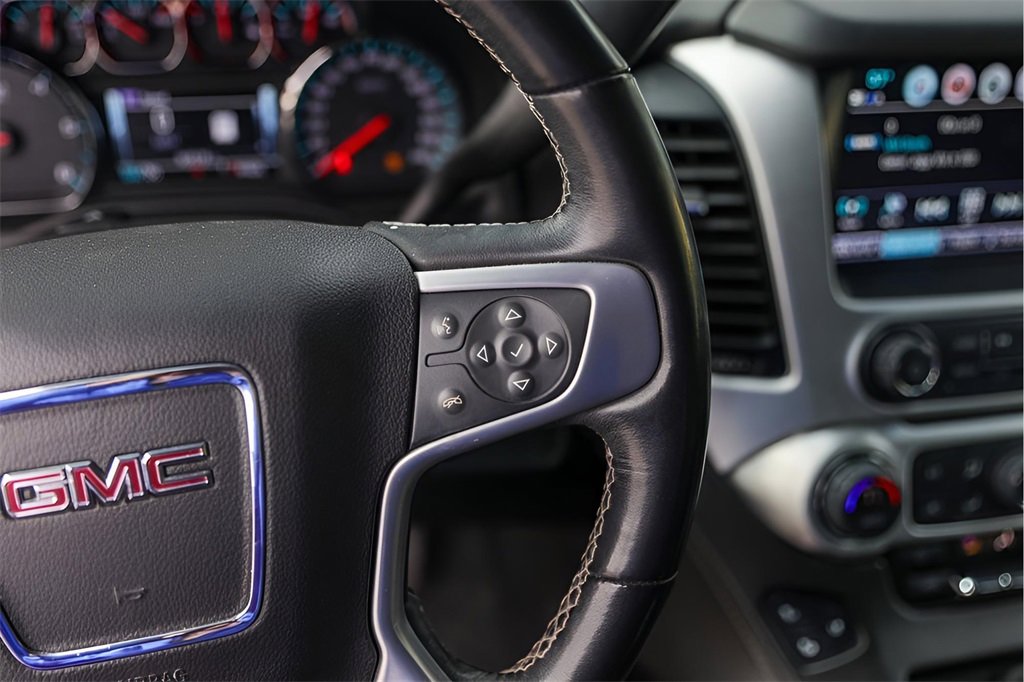Used 2019 GMC Yukon SLT w/ Open Road Package image 16