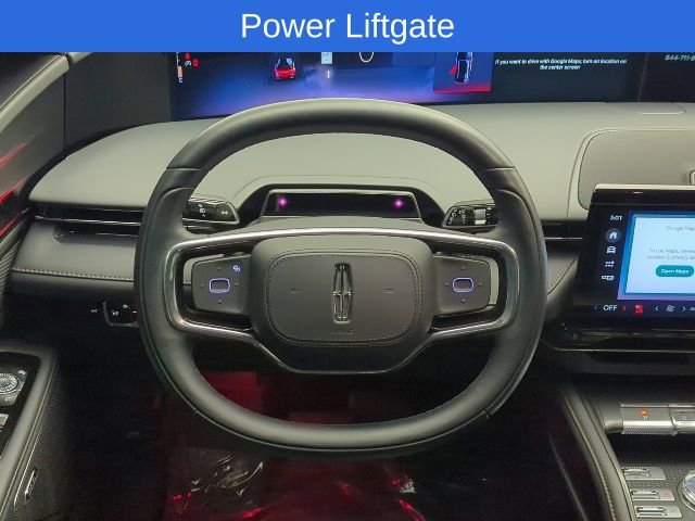 Used 2025 Lincoln Nautilus Reserve w/ Jet Appearance Package image 18