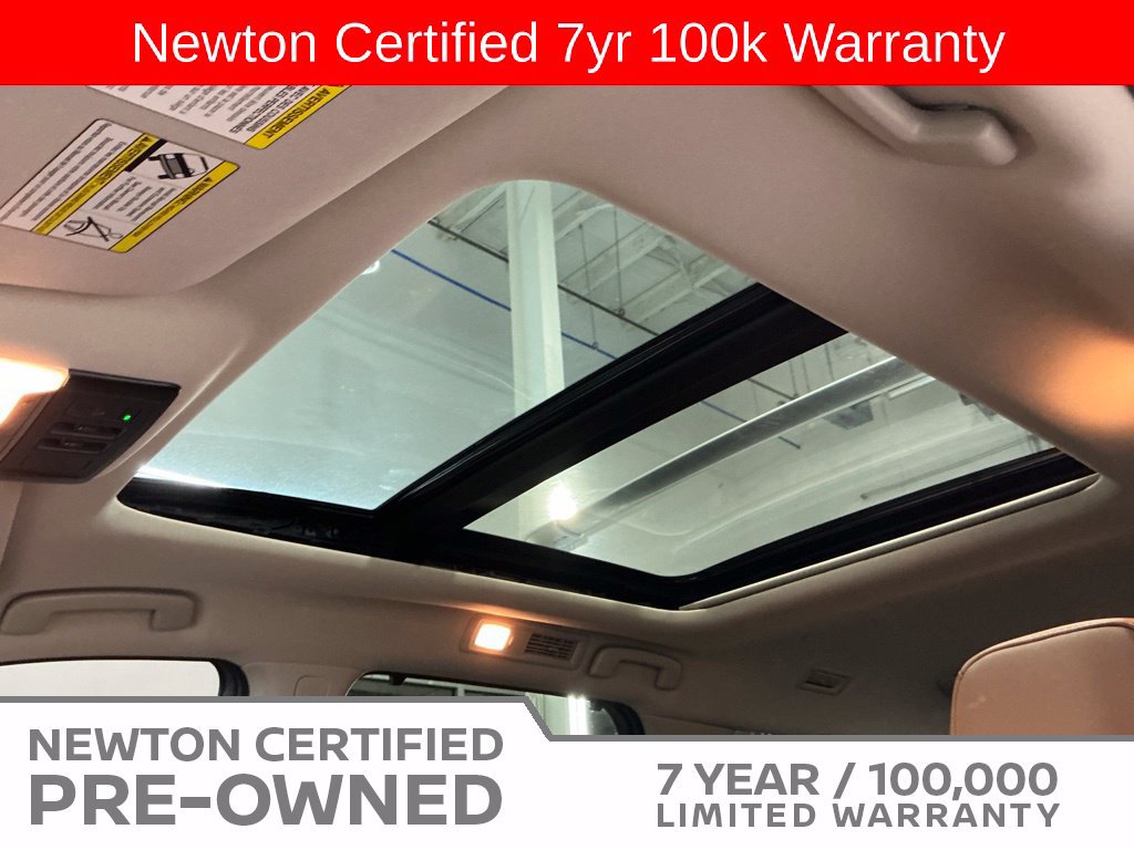 Used 2025 Nissan Pathfinder Platinum w/ Cargo Package FWD image 10