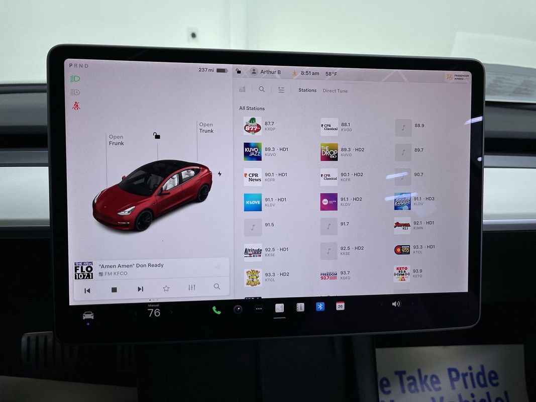 Used 2021 Tesla Model 3 Performance image 22