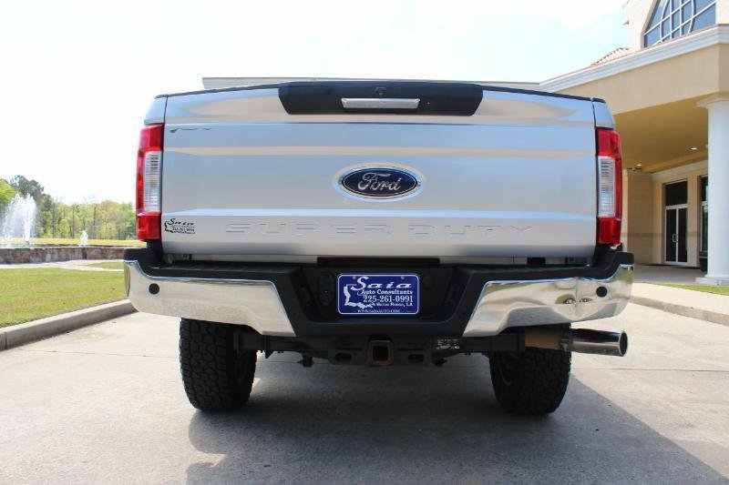Used 2019 Ford F250 Lariat w/ Chrome Package AWD/4WD image 15