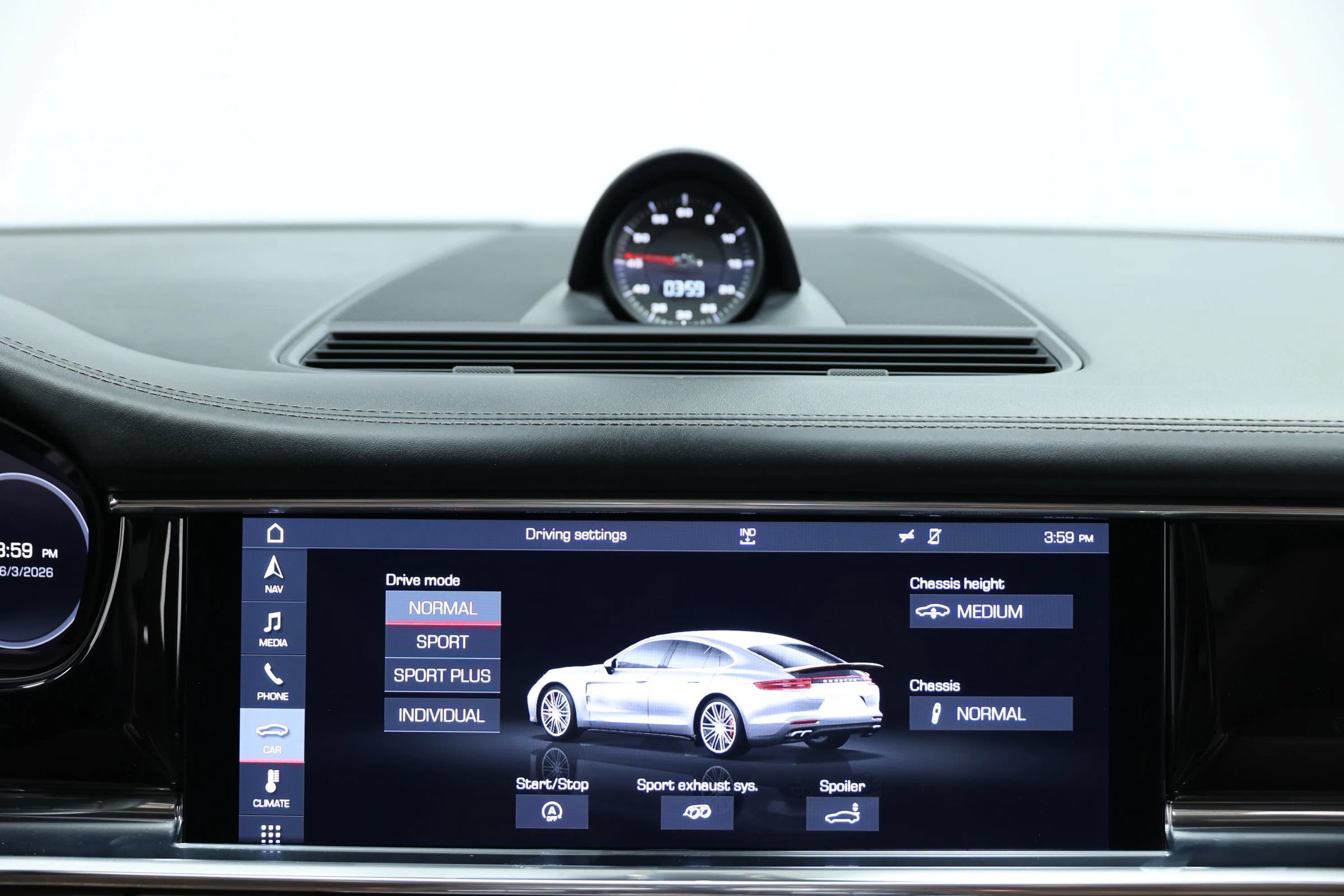 Used 2020 Porsche Panamera GTS w/ Premium Package Plus AWD/4WD image 32