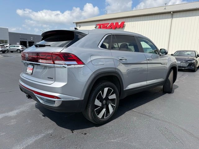 Certified 2025 Volkswagen Atlas Cross Sport SEL AWD/4WD image 8