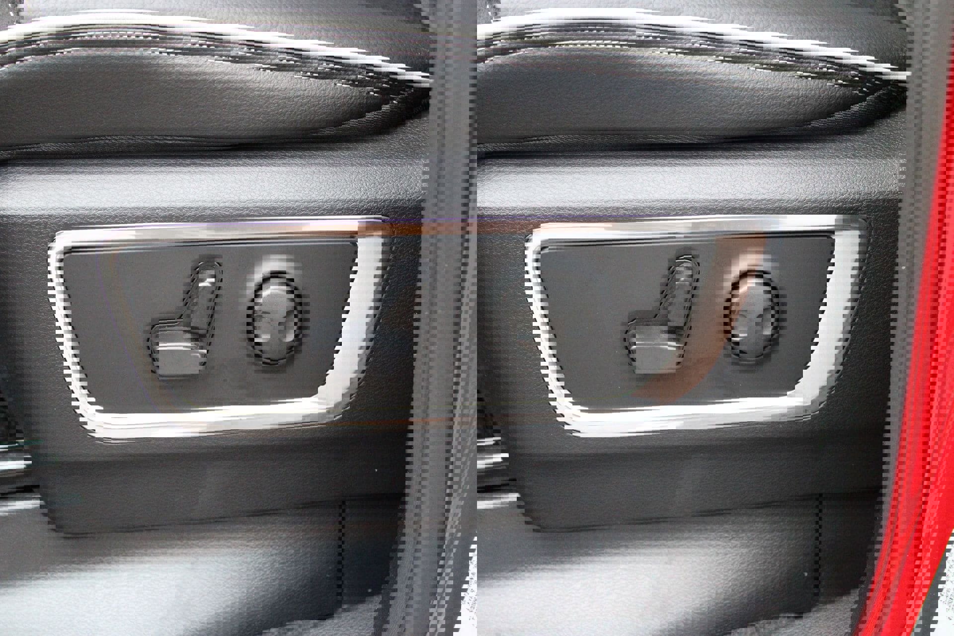 New 2026 RAM 1500 Laramie image 16