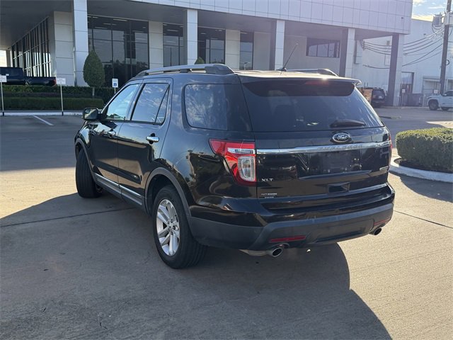 Used 2014 Ford Explorer XLT image 7