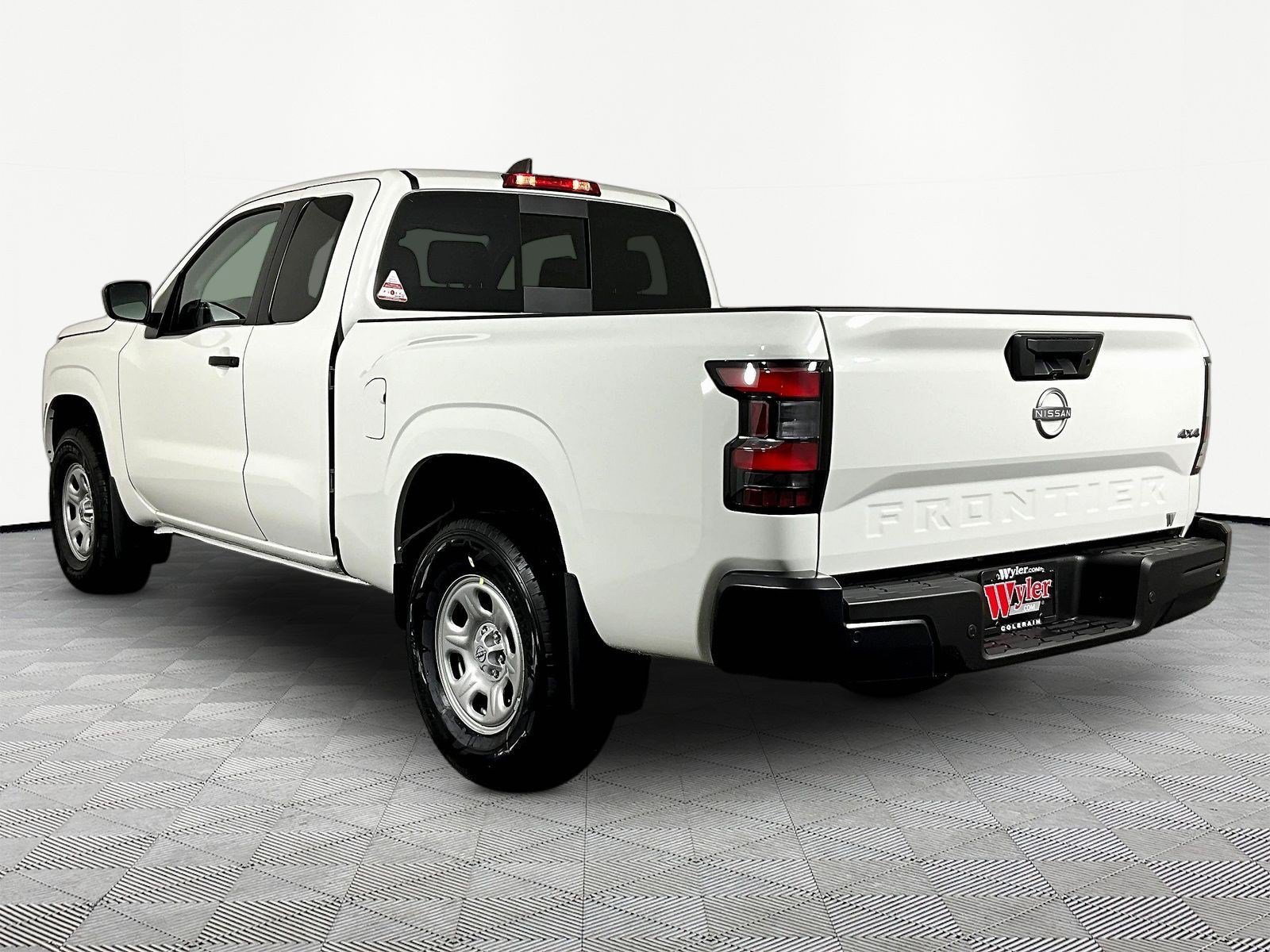New 2026 Nissan Frontier S AWD/4WD image 4