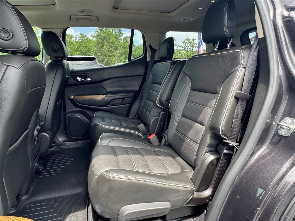 Used 2017 GMC Acadia Denali w/ Technology Package FWD image 20