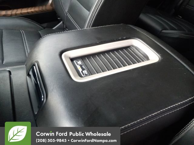 Used 2019 GMC Yukon Denali w/ Denali Ultimate Package image 19