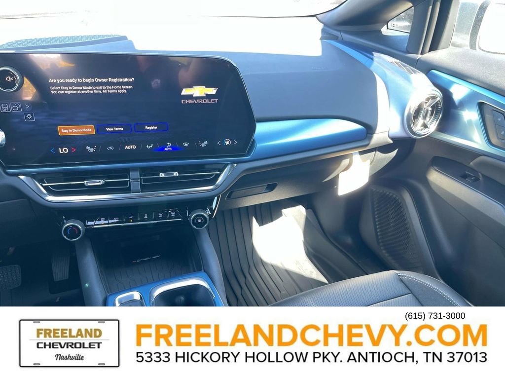 New 2026 Chevrolet Equinox EV LT image 14