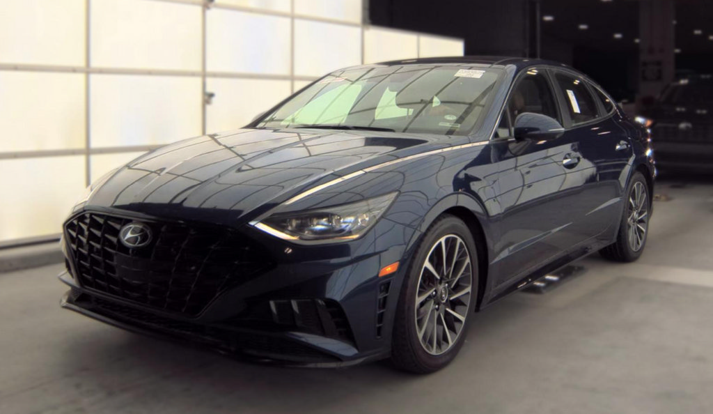 Used 2020 Hyundai Sonata Limited w/ Cargo Package FWD image 1