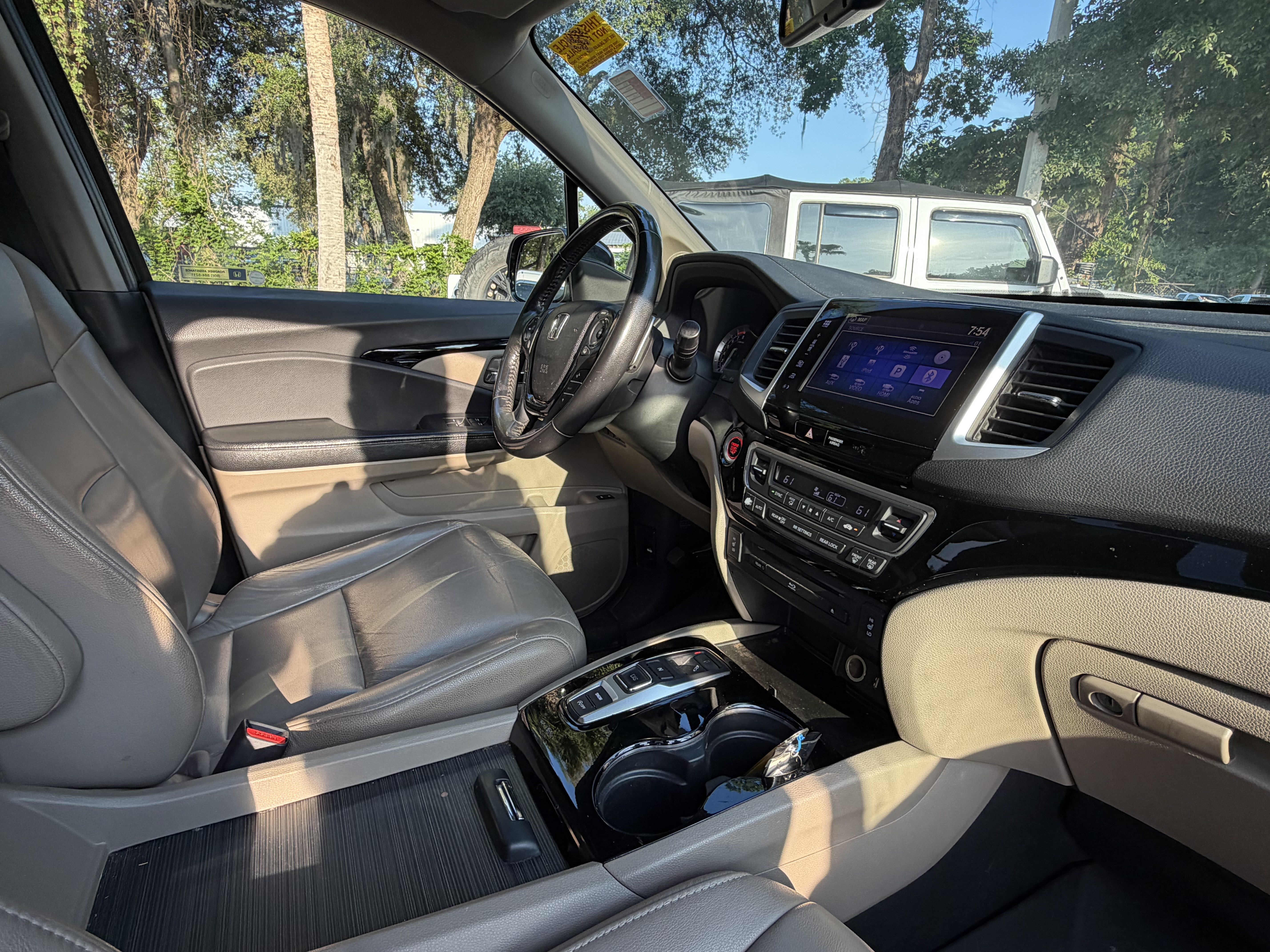 Used 2016 Honda Pilot Touring image 48