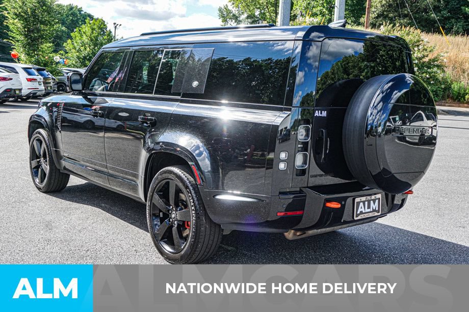 Used 2024 Land Rover Defender 130 X AWD/4WD image 5