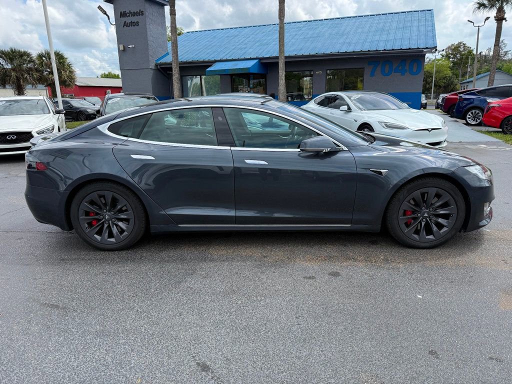 Used 2017 Tesla Model S P100D image 3