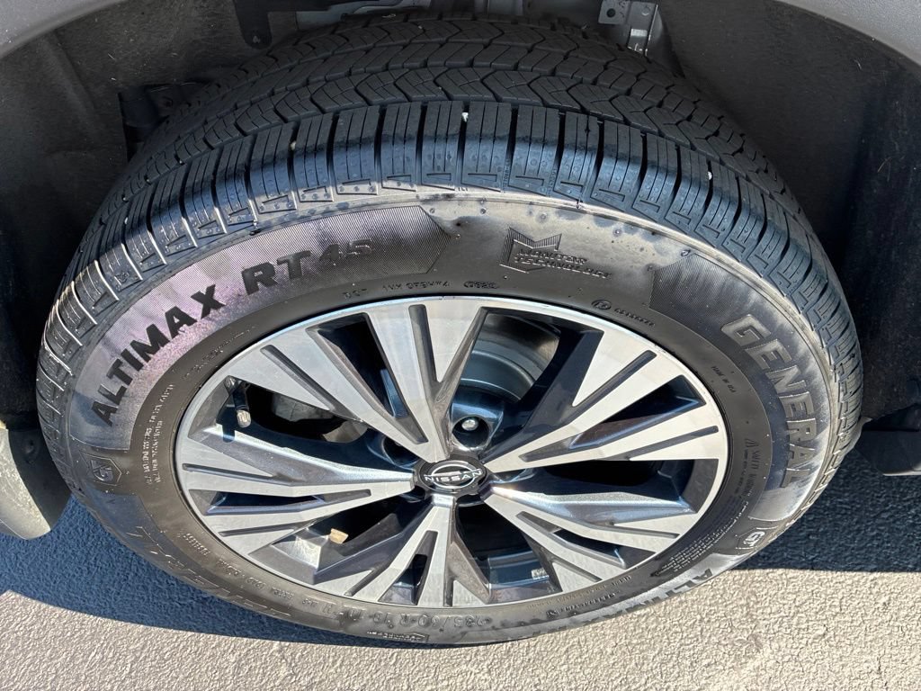 Certified 2022 Nissan Rogue SV AWD/4WD image 10