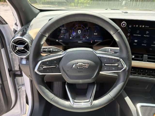 Certified 2025 Chevrolet Equinox ACTIV w/ Safety and Technology Package FWD image 33