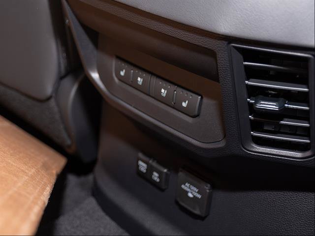 New 2026 Toyota Tundra Platinum AWD/4WD image 24