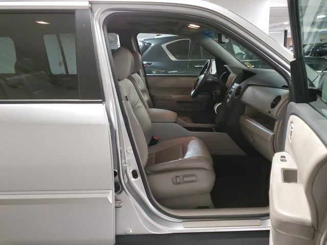 Used 2011 Honda Pilot EX-L image 25