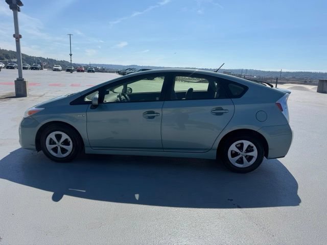 Used 2014 Toyota Prius Two FWD image 6