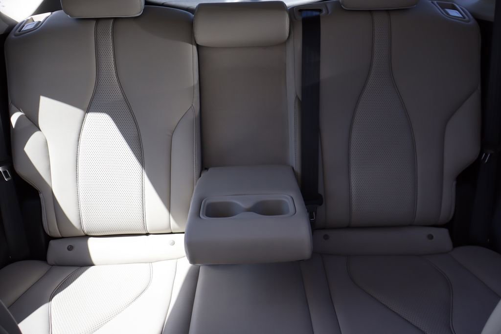 Used 2025 Acura RDX SH-AWD w/ Technology Package image 38