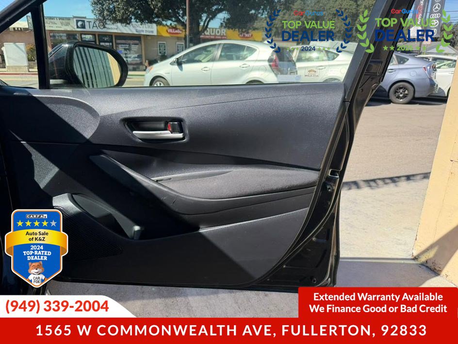 Used 2020 Toyota Corolla LE FWD image 22