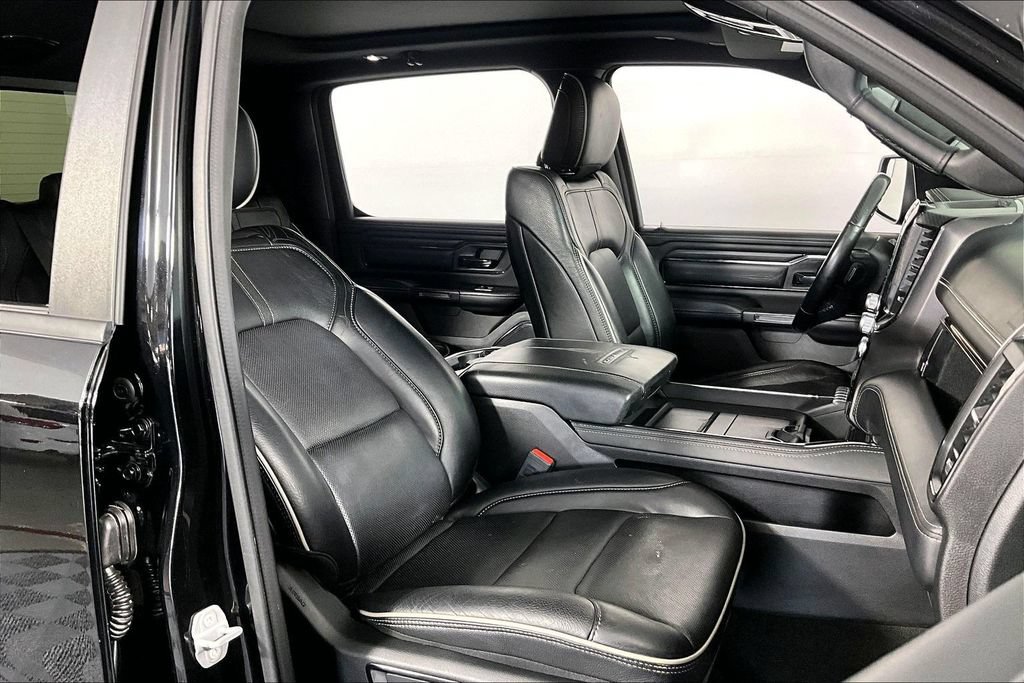 Used 2022 RAM 1500 Limited w/ Night Edition AWD/4WD image 7