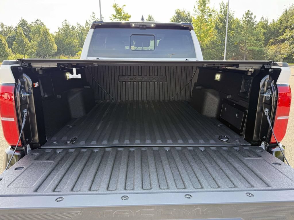 Used 2026 Toyota Tacoma TRD Pro AWD/4WD image 36