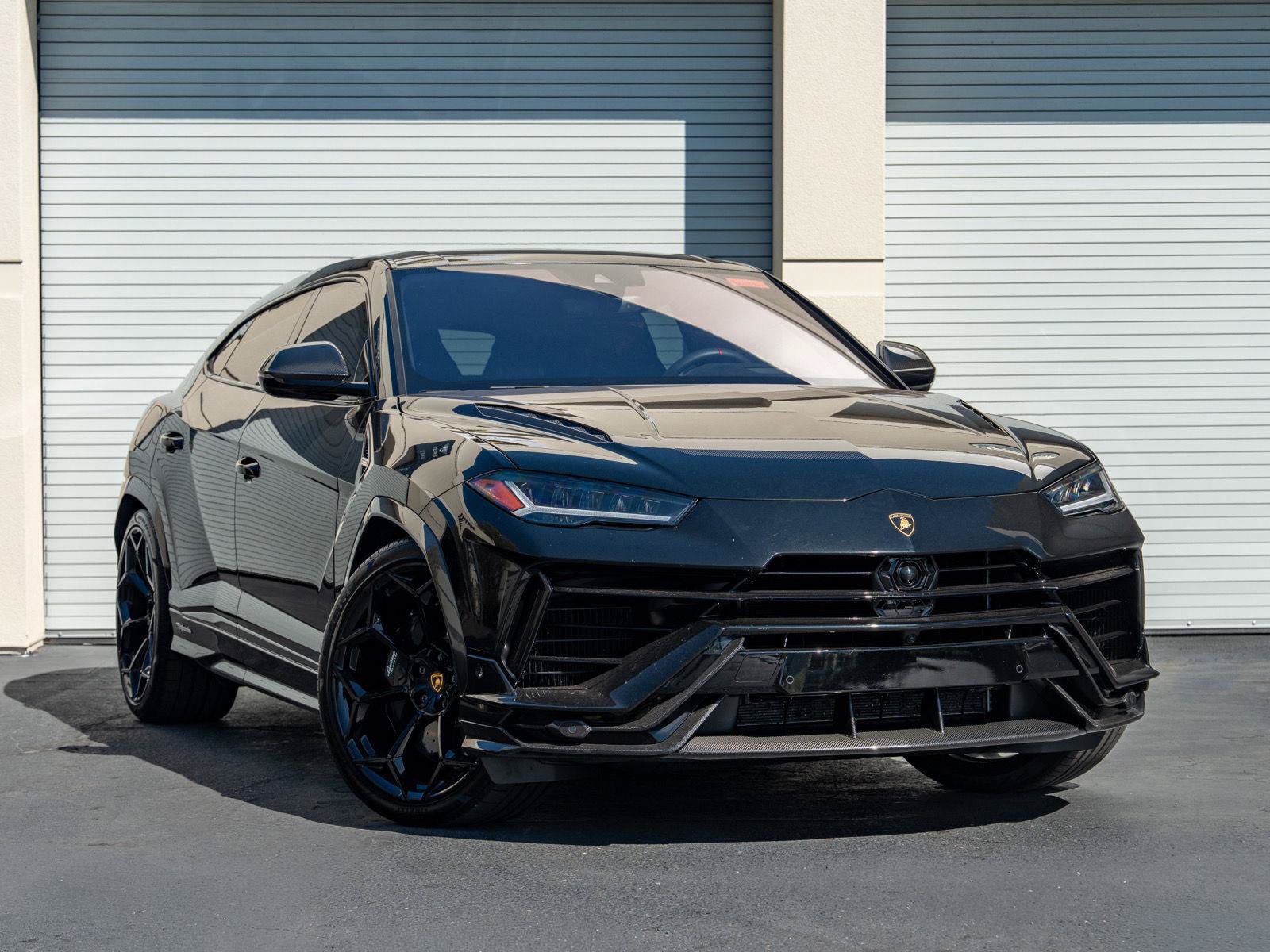 Used 2024 Lamborghini Urus Performante AWD/4WD image 10
