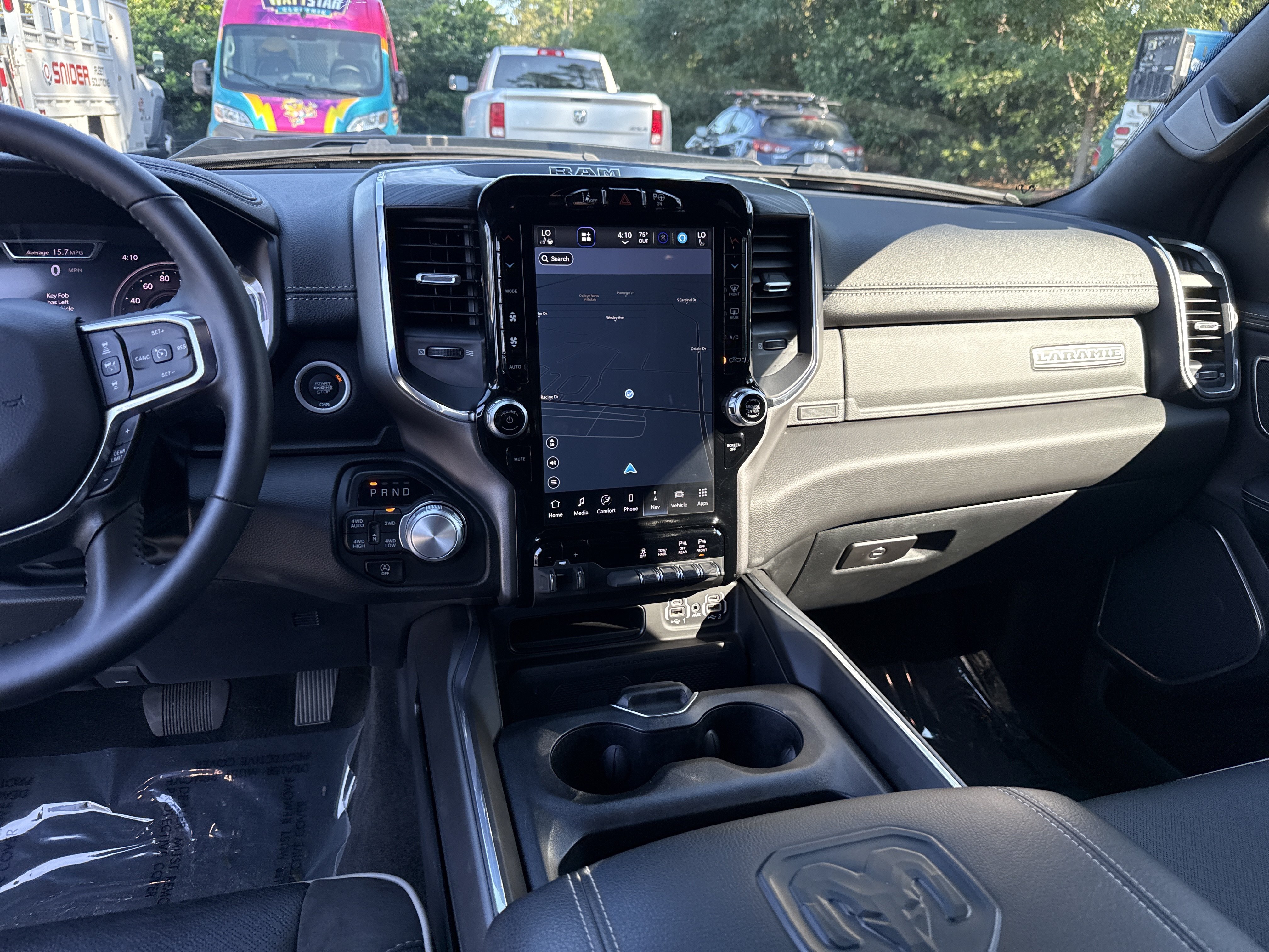 Used 2024 RAM 1500 Laramie AWD/4WD image 29