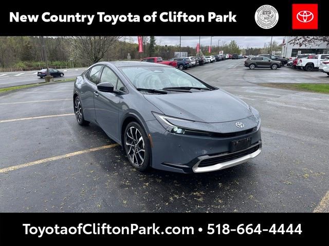 Used 2023 Toyota Prius Prime FWD image 1