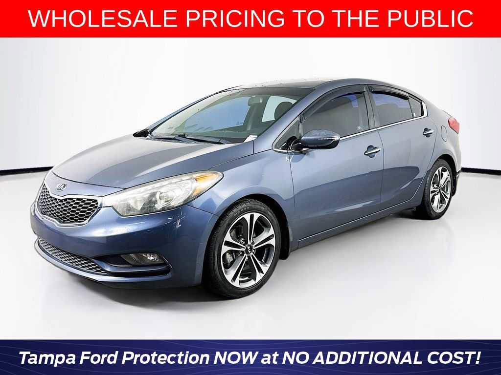 Used 2016 Kia Forte EX image 1