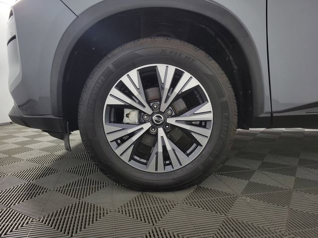 Used 2021 Nissan Rogue SV FWD image 12