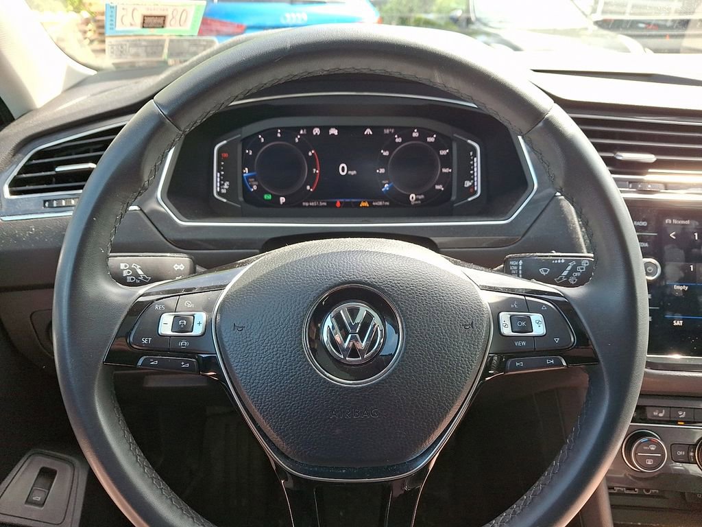 Used 2020 Volkswagen Tiguan SEL Premium R-Line AWD/4WD image 18