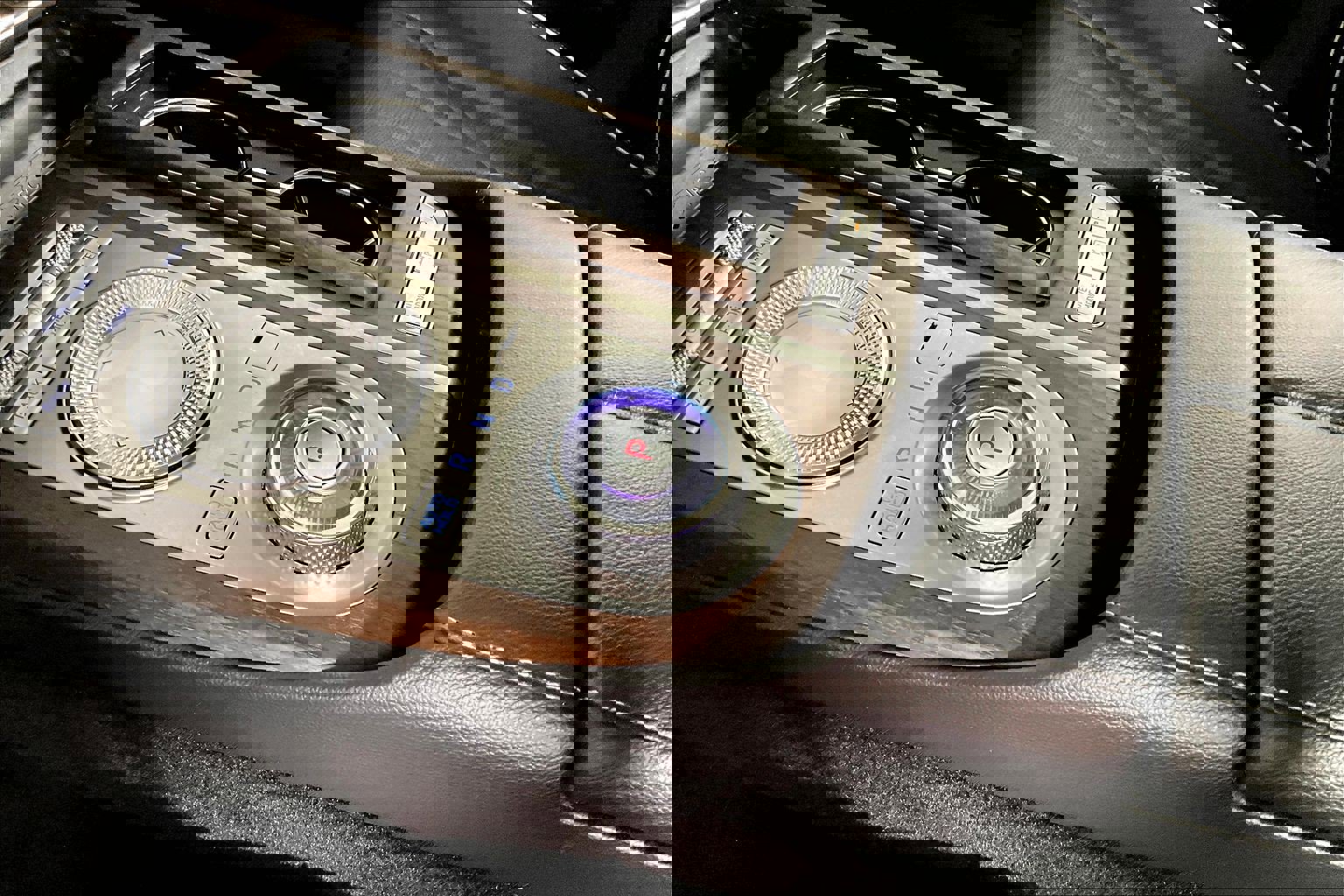 Used 2021 Genesis G80 2.5T w/ Prestige Package image 17