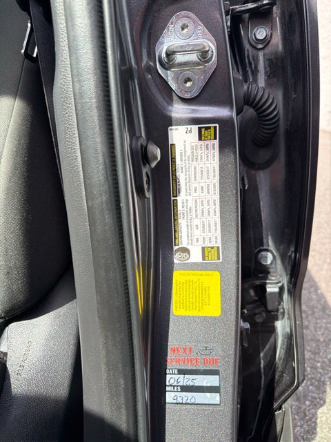 Used 2025 Toyota RAV4 XLE FWD image 27