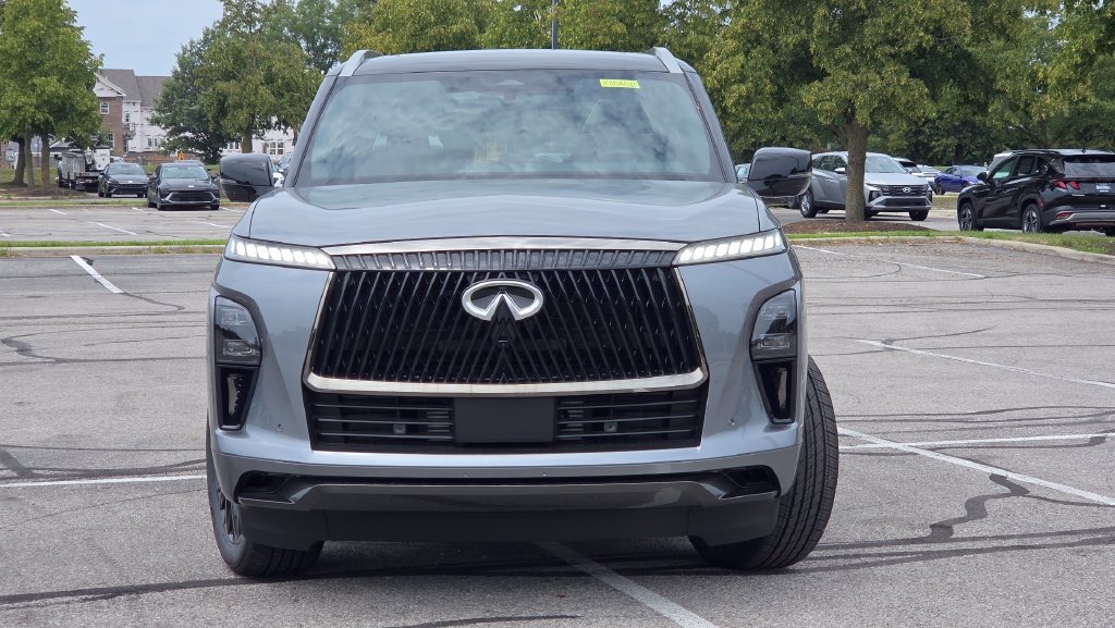 New 2026 INFINITI QX80 Autograph w/ Premium Cargo Package AWD/4WD image 3