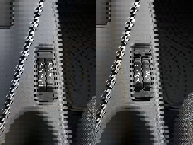 Certified 2024 Subaru Crosstrek 2.0i Premium image 31