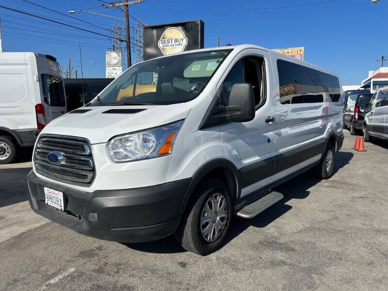 Used 2019 Ford Transit 350 XLT RWD image 2