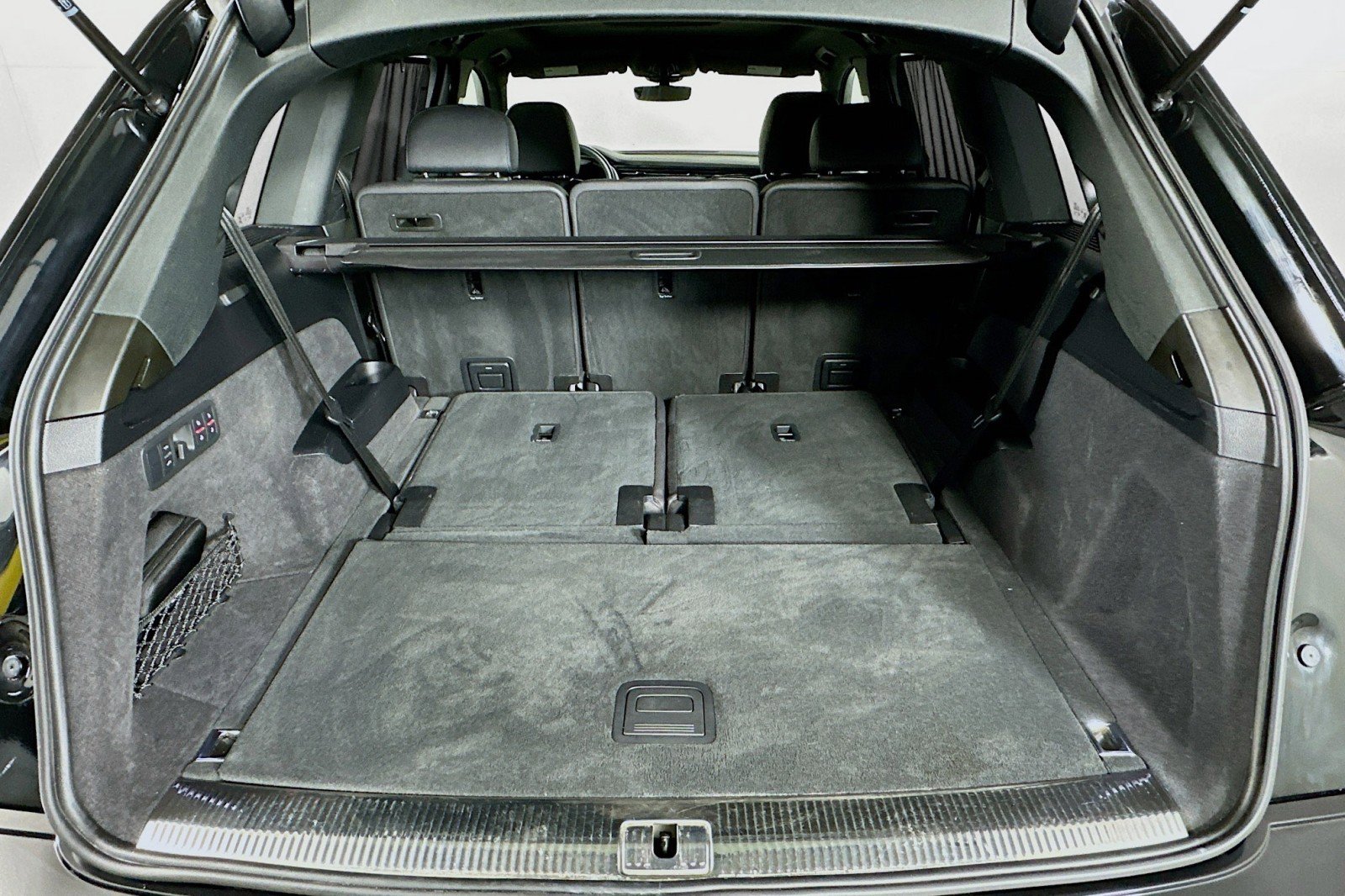 Used 2022 Audi Q7 3.0T Prestige w/ Prestige Package image 22