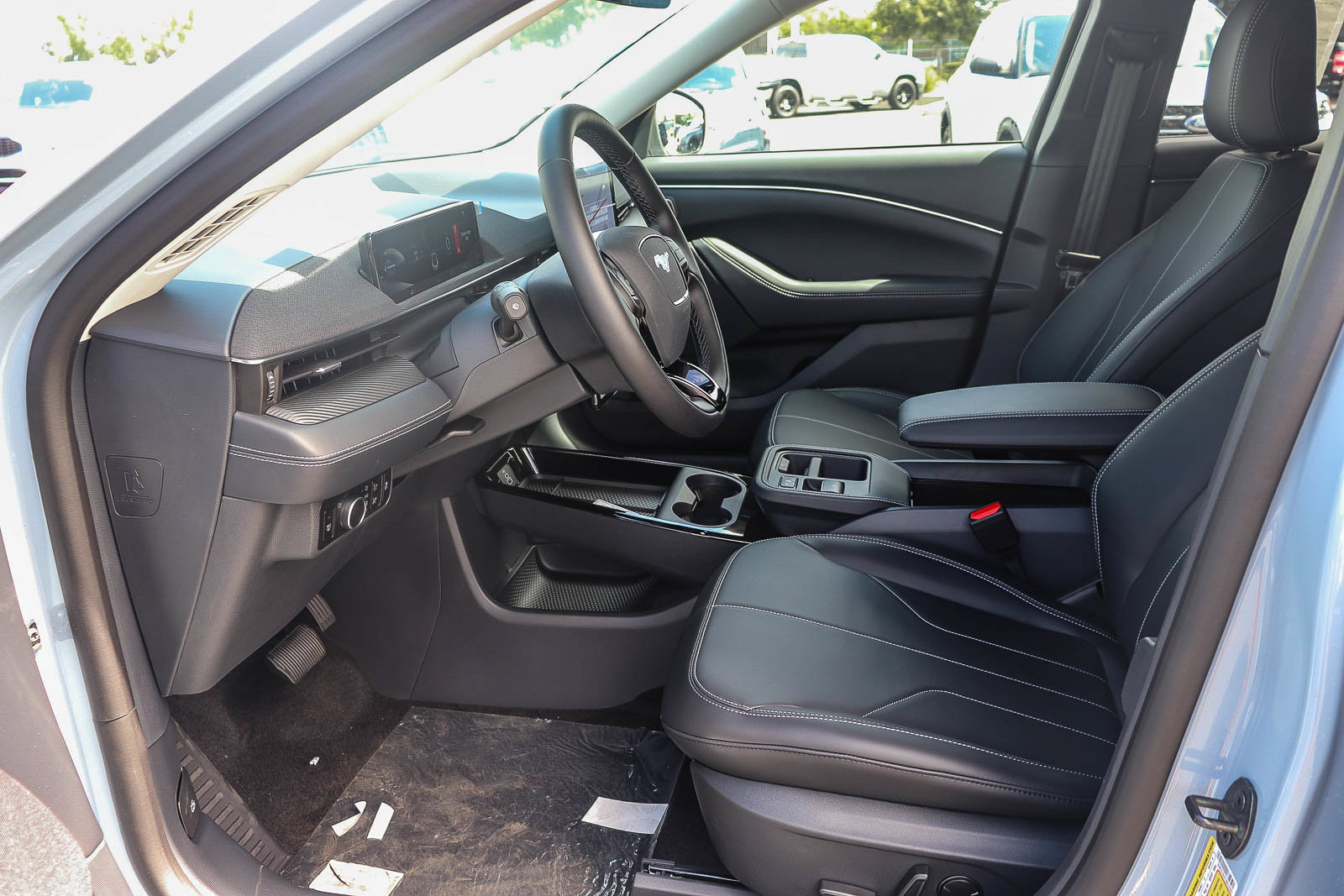 New 2026 Ford Mustang Mach-E Select RWD image 18