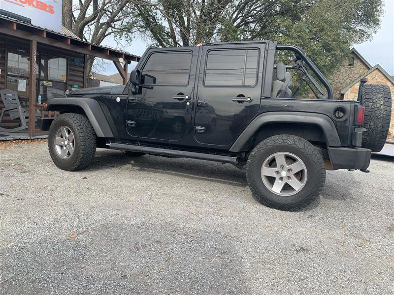 Used 2010 Jeep Wrangler Unlimited Rubicon w/ Trailer Tow Group image 10