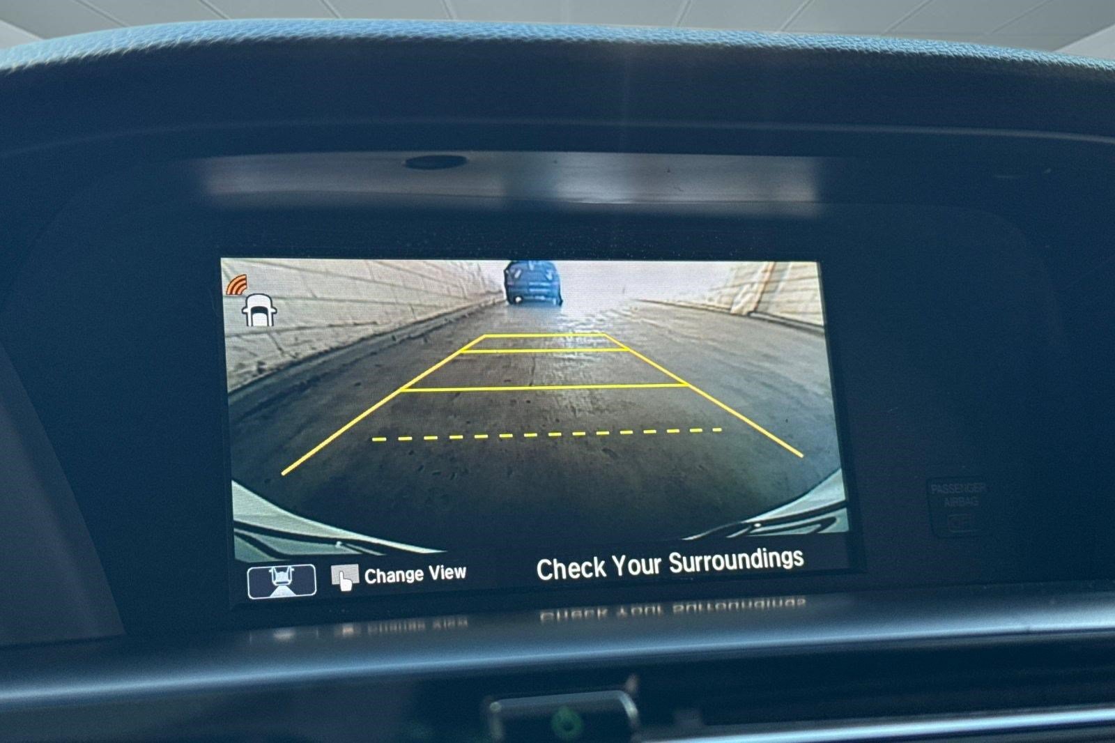 Used 2016 Honda Accord Touring image 18