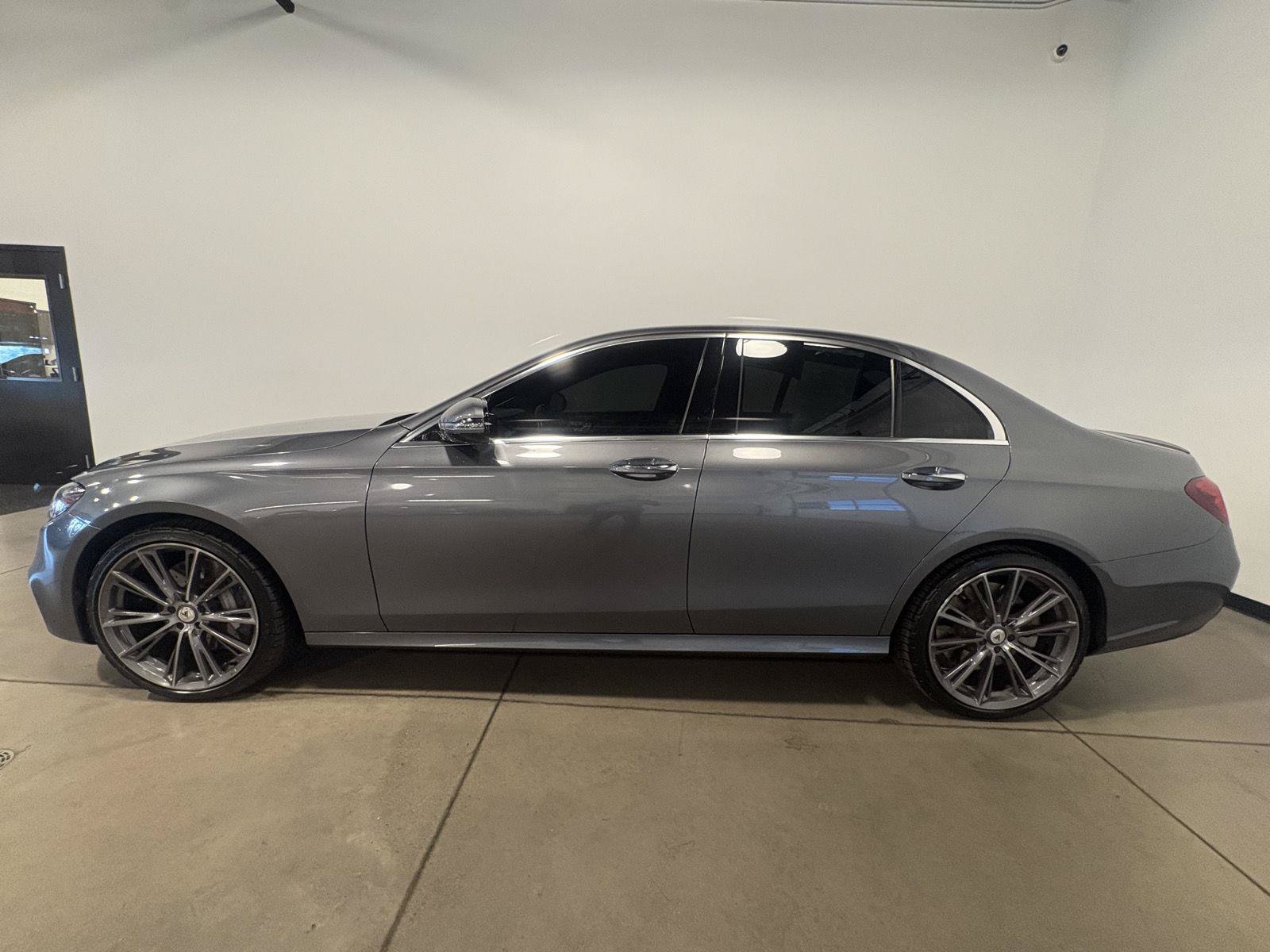 Used 2019 Mercedes-Benz E 450 4MATIC Sedan image 6