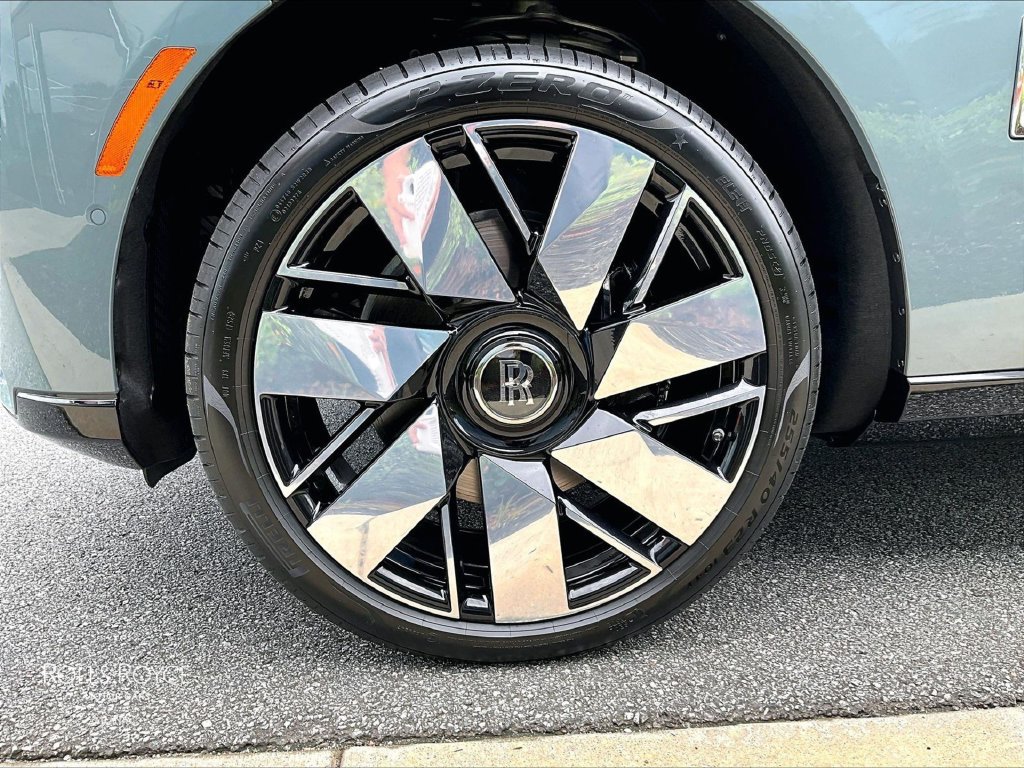 New 2027 Rolls-Royce Cullinan AWD/4WD image 11