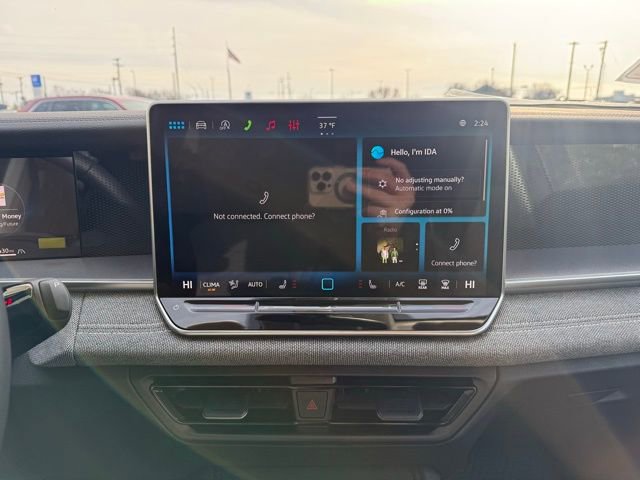 New 2026 Volkswagen Tiguan S image 15