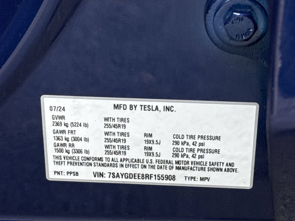 Used 2024 Tesla Model Y Long Range AWD/4WD image 27