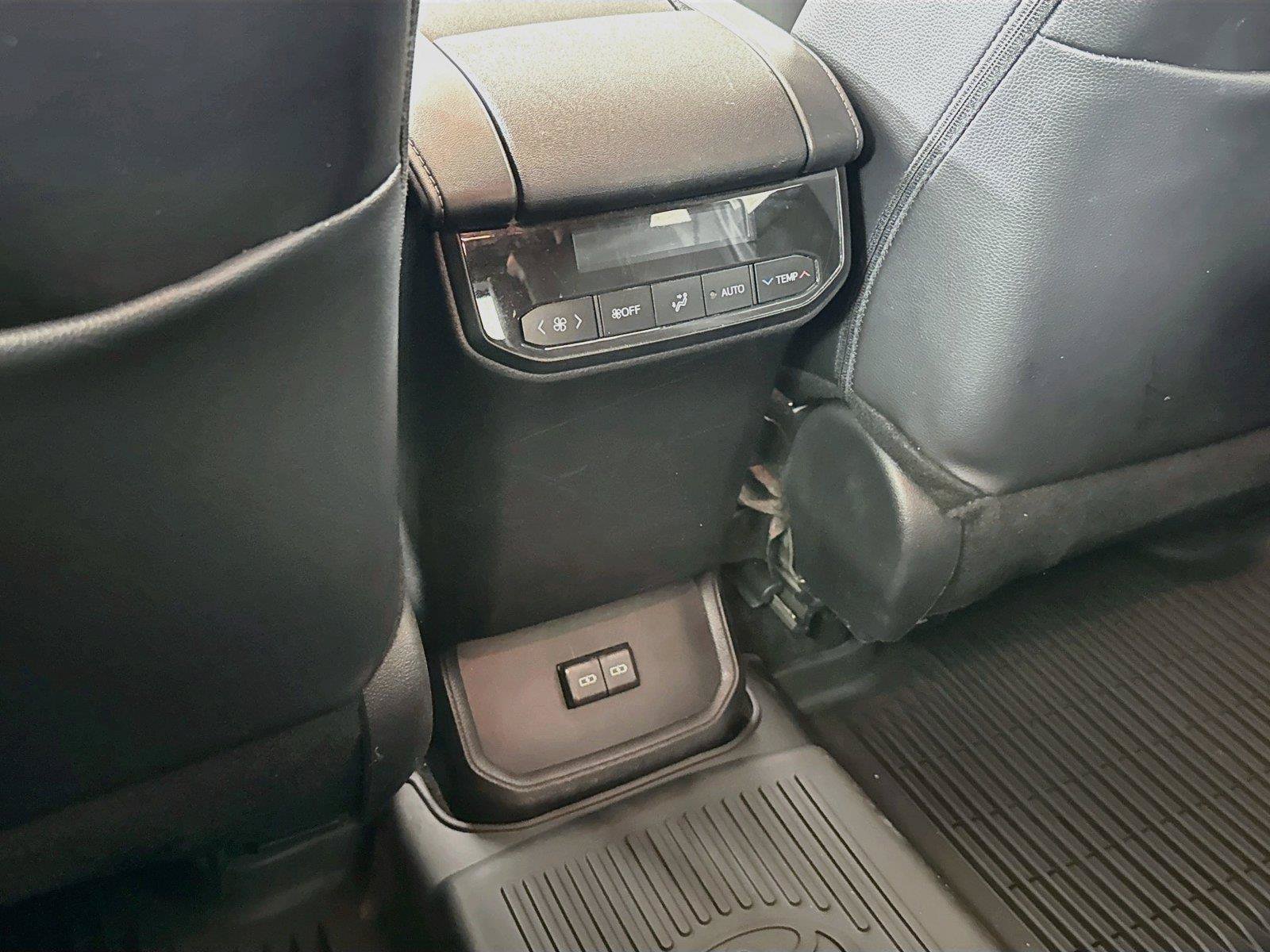 Certified 2025 Toyota Highlander XSE AWD/4WD image 36